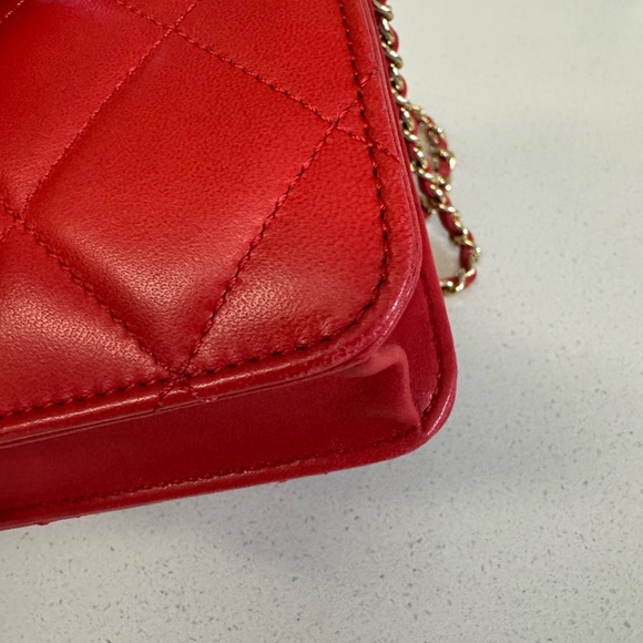 CHANEL golden class wallet on chain red lambskin with gold hardware - Picture 6 of 15